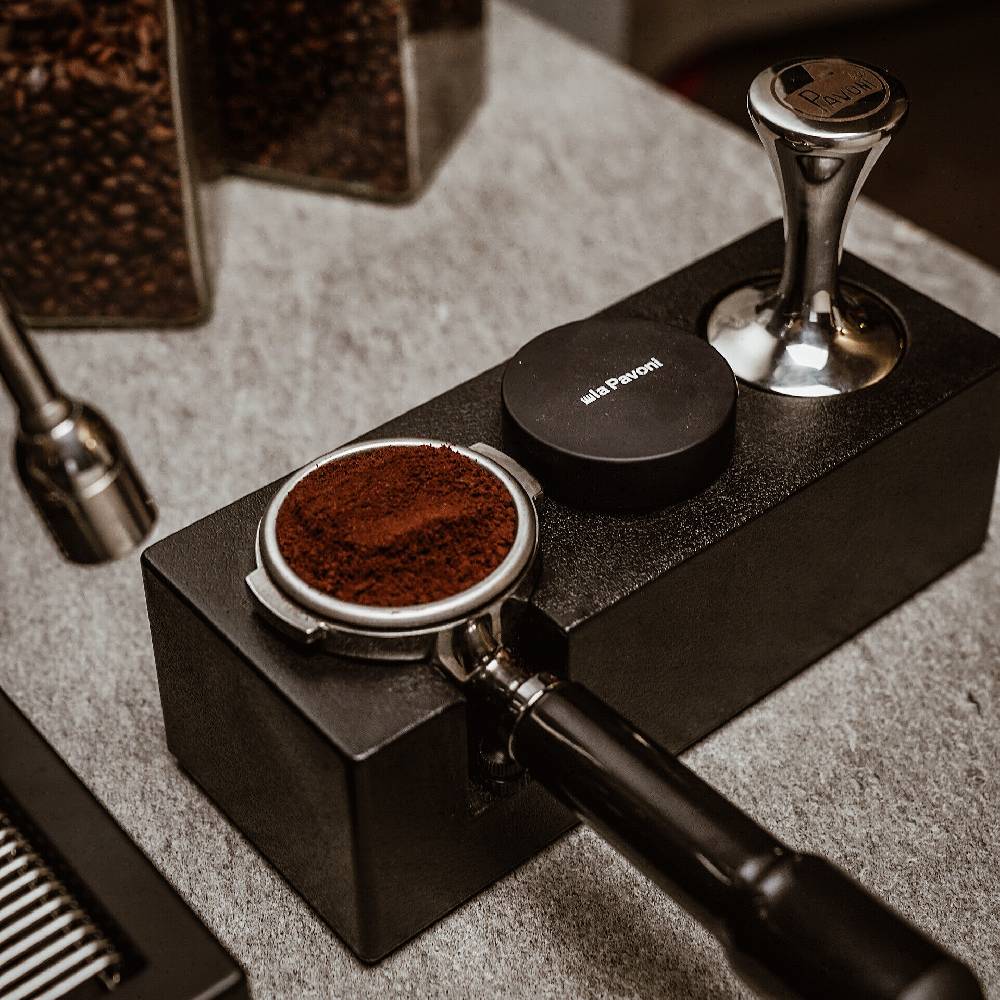 La Pavoni LIVELLATORE SEMIPRO NERO CON LOGO PER PORTAFILTRO MACCHINA SEMIPROFESSIONALE Online