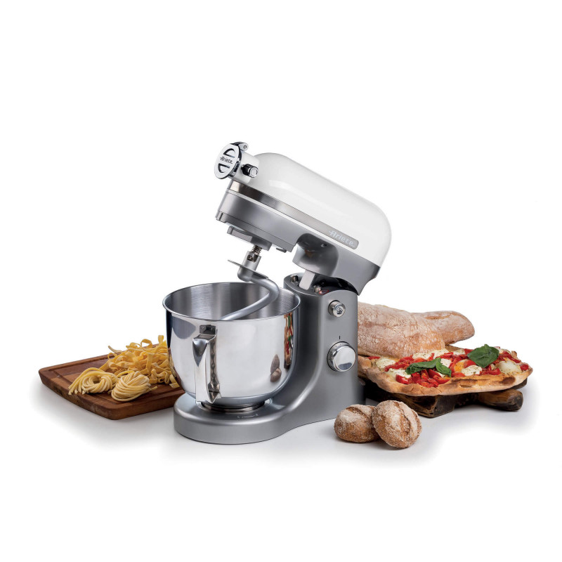 Ariete IMPASTATRICE MODERNA BIANCA PER IMPASTARE AMALGAMARE E MONTARE In Linea