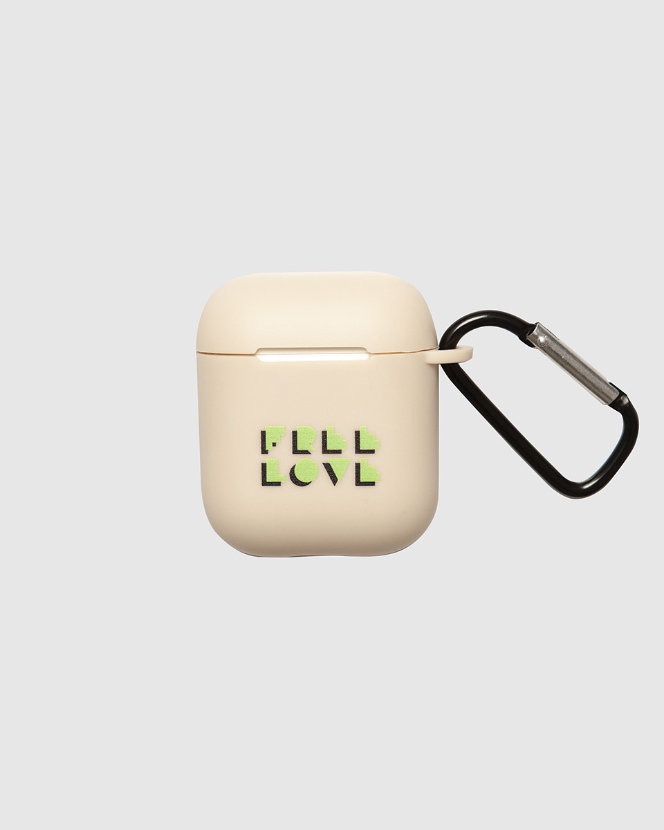 Wood'd AirPods Case Free Love Sconto